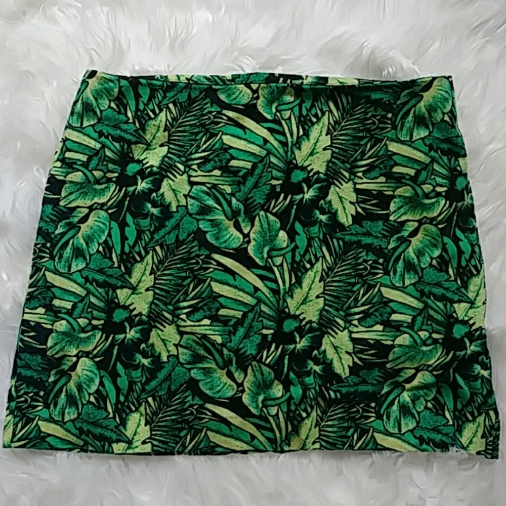 H&M tropical mini skirt